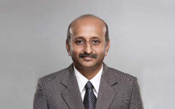 Dr Ravish RI