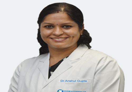 Dr. Sarika Chaudhry Solanki, top indisk tandlæge