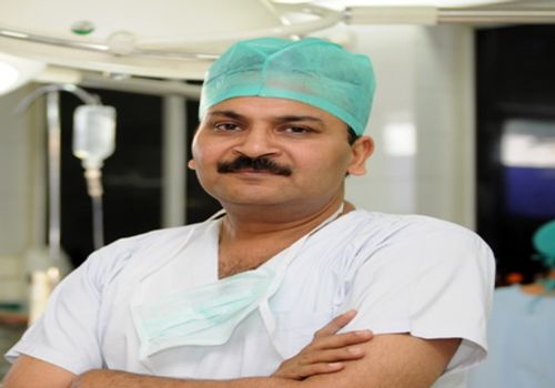 Dr. Vivek Garg, bet Øjenlæge Delhi