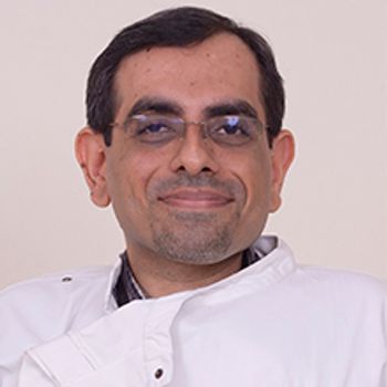 Dr. Himanshu Dablani, führender indischer Zahnarzt