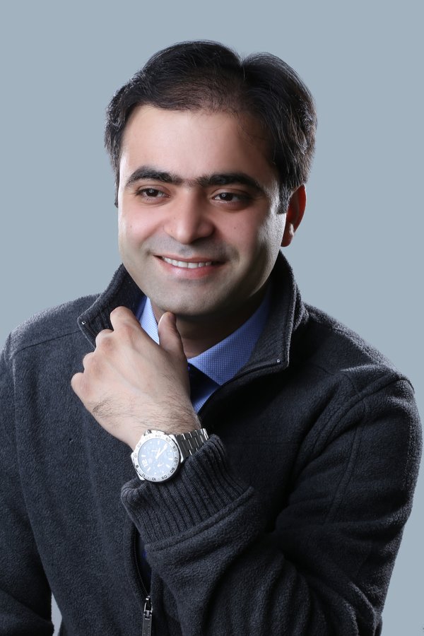 Dr Aman Ahuja